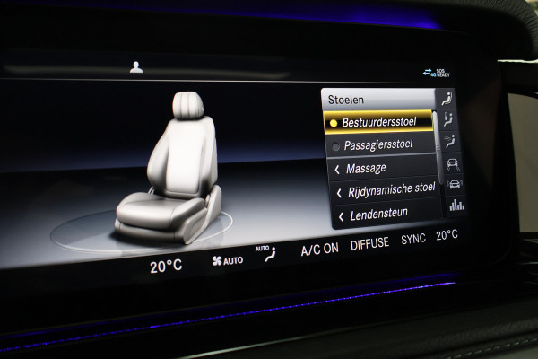 Mercedes-Benz G-Klasse 63 AMG KLASSE | MASSAGE | ADAPTIVE CRUISE | STOELVERKOELING & VERWARMING | PANORAMADAK | TREKHAAK | BURMESTER | SFEERVERLICHTING G63