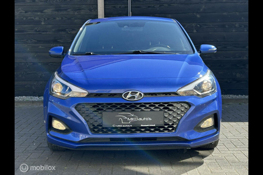Hyundai i20 1.2 i-Motion Clima / LM / PDC / camera / Trekhaak/ 79.972KM