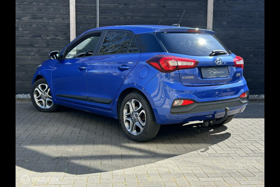 Hyundai i20 1.2 i-Motion Clima / LM / PDC / camera / Trekhaak/ 79.972KM