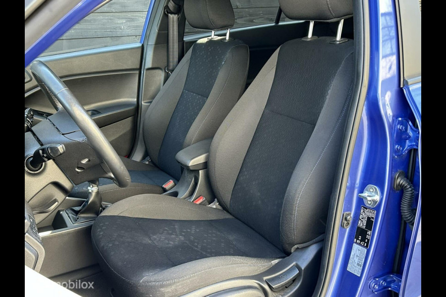Hyundai i20 1.2 i-Motion Clima / LM / PDC / camera / Trekhaak/ 79.972KM