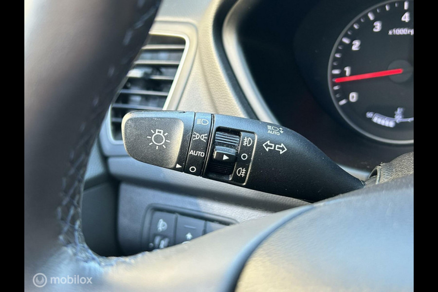 Hyundai i20 1.2 i-Motion Clima / LM / PDC / camera / Trekhaak/ 79.972KM