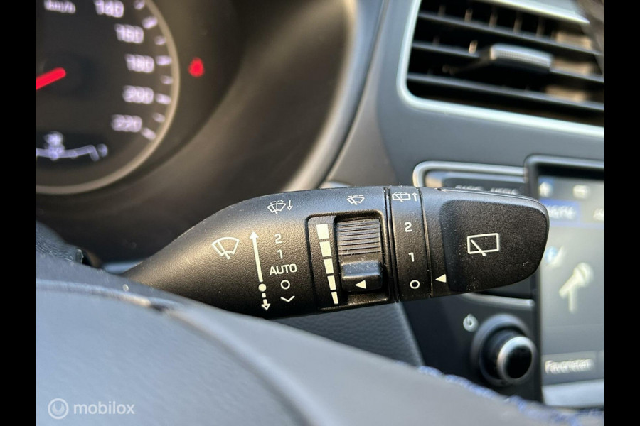 Hyundai i20 1.2 i-Motion Clima / LM / PDC / camera / Trekhaak/ 79.972KM