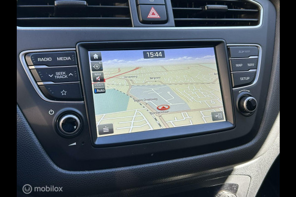 Hyundai i20 1.2 i-Motion Clima / LM / PDC / camera / Trekhaak/ 79.972KM