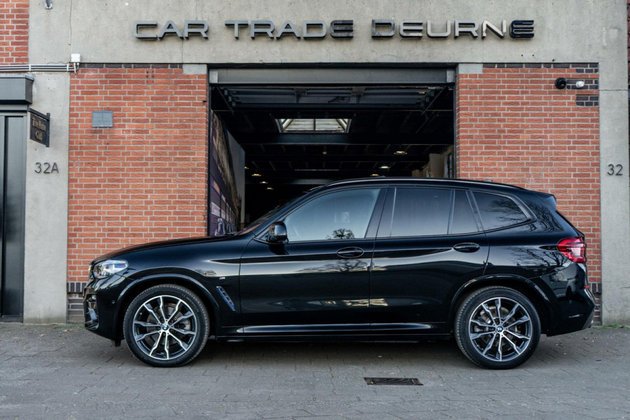 BMW X3 xDrive20i High Executive M-Sport Pano / HUD / Camera