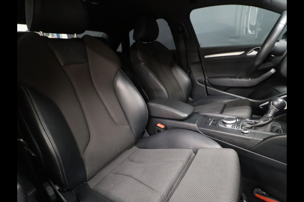 Audi A3 Limousine 35 TFSI CoD Sport S-Line [VIRTUAL COCKPIT, BANG & OLUFSEN, STOELVERWARMING, SPORTSTUUR VLAK, SPORTSTOELEN, CRUISE, NIEUWSTAAT]