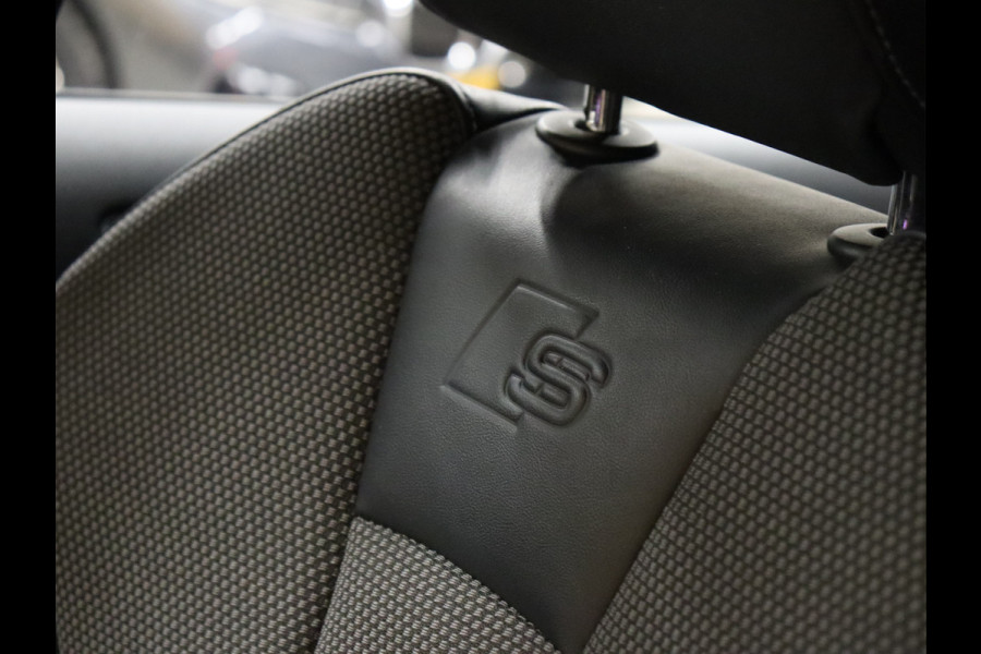 Audi A3 Limousine 35 TFSI CoD Sport S-Line [VIRTUAL COCKPIT, BANG & OLUFSEN, STOELVERWARMING, SPORTSTUUR VLAK, SPORTSTOELEN, CRUISE, NIEUWSTAAT]