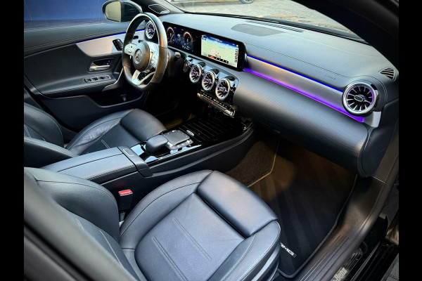 Mercedes-Benz CLA-Klasse Shooting Brake 250 e AMG CLA250e Panoramadak|Burmester®|Camera|LED MultiBeam|Sfeerverlichting|AppleCarplay|DAB+|