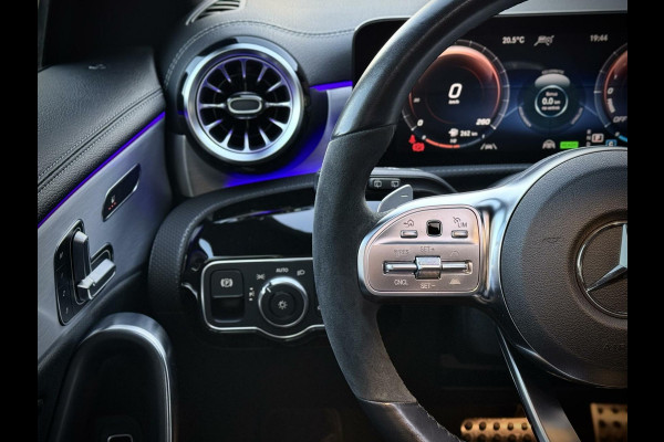Mercedes-Benz CLA-Klasse Shooting Brake 250 e AMG CLA250e Panoramadak|Burmester®|Camera|LED MultiBeam|Sfeerverlichting|AppleCarplay|DAB+|