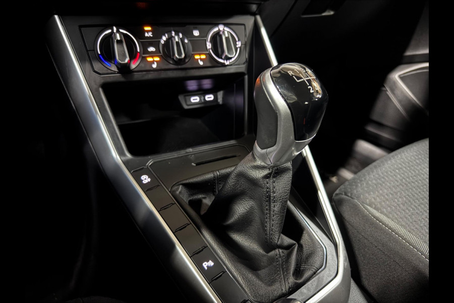 Volkswagen Taigo 1.0 TSI Style, Virtual Cockpit, Voll Led, Apple Carplay, Android Auto, Multistuur, PDC, Volledig Onderhouden
