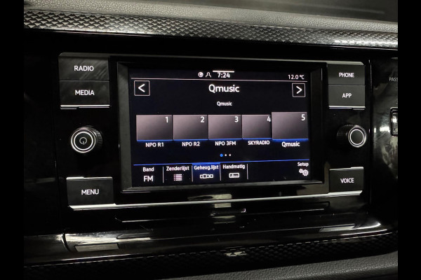 Volkswagen Taigo 1.0 TSI Style, Virtual Cockpit, Voll Led, Apple Carplay, Android Auto, Multistuur, PDC, Volledig Onderhouden