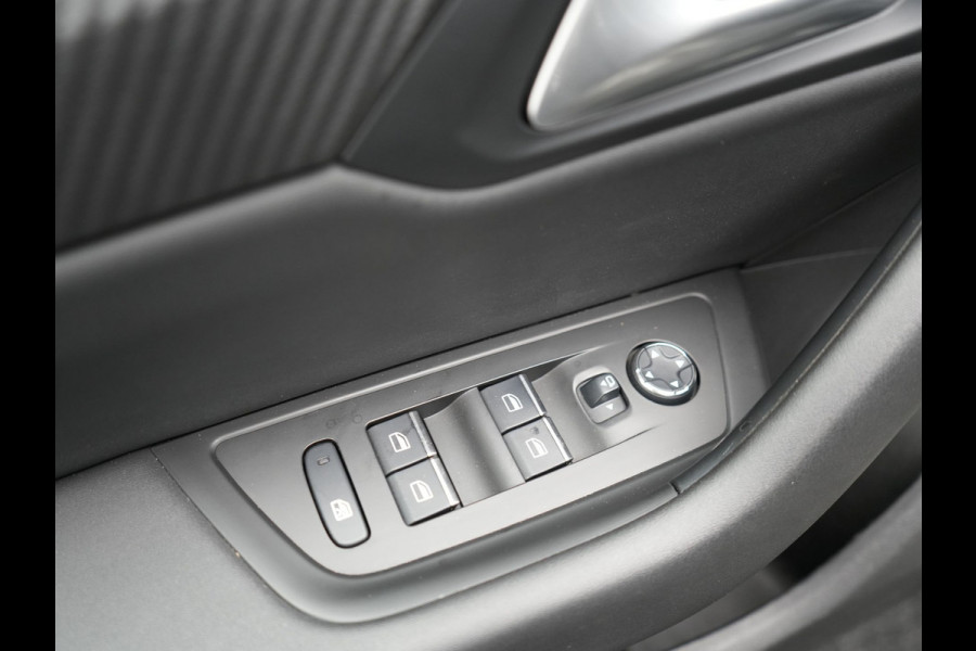 Peugeot 508 SW 1.6 HYbrid Allure 225pk Plug in Hybrid PHEV | Panodak | Adaptive Cruise | Trekhaak af Fabriek | 360 Camera | Focal Premium Audio | Sportstoelen Verwarmd |  Carplay | Navigatie | Sfeerverlichting |