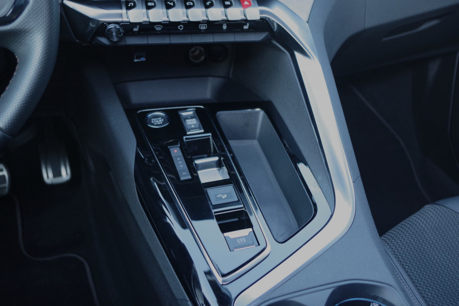 Peugeot 5008 1.2 PureTech 130 PK Automaat GT 7P , Panoramadak, LED, 360 Camera, Focal Sound, Adap. Cruise Control