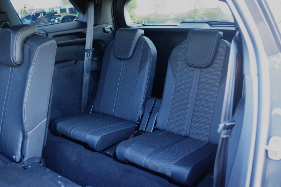Peugeot 5008 1.2 PureTech 130 PK Automaat GT 7P , Panoramadak, LED, 360 Camera, Focal Sound, Adap. Cruise Control