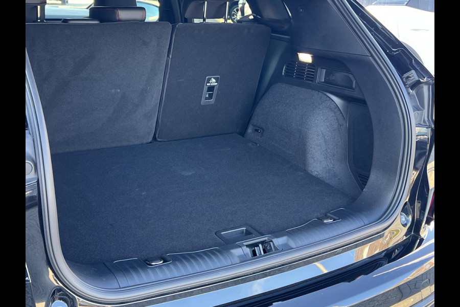 Ford Kuga 2.5 PHEV ST-Line X 225pk | Driver Assistance pack | Wegklapbare Trekhaak | Winterpack | Verlengde fabrieksgarantie tot 06-2028