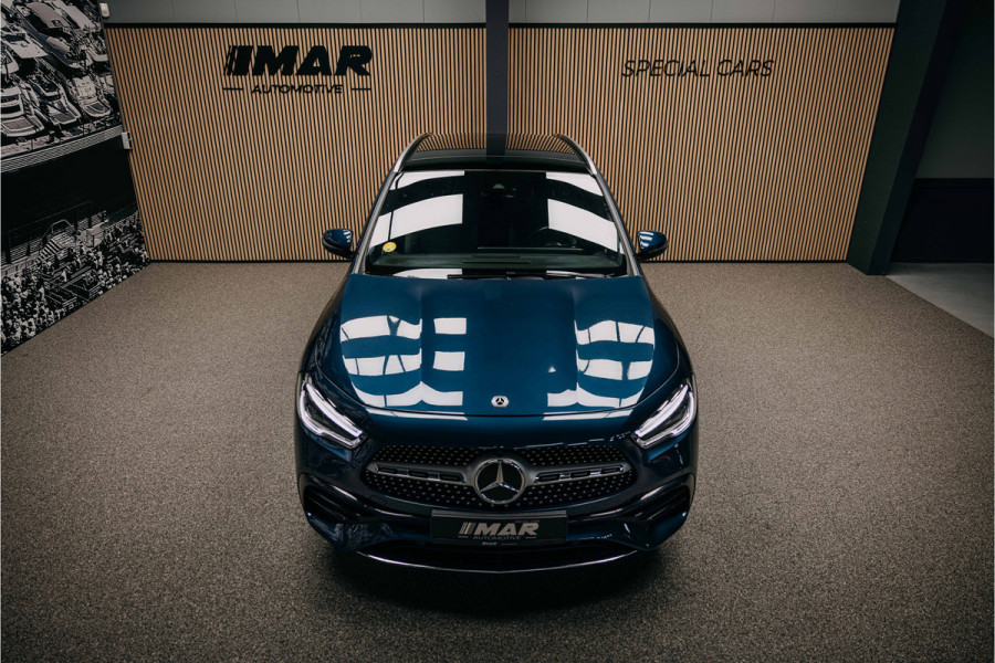 Mercedes-Benz GLA 180 d Business Solution AMG Vol uitgevoerde GLA 180D