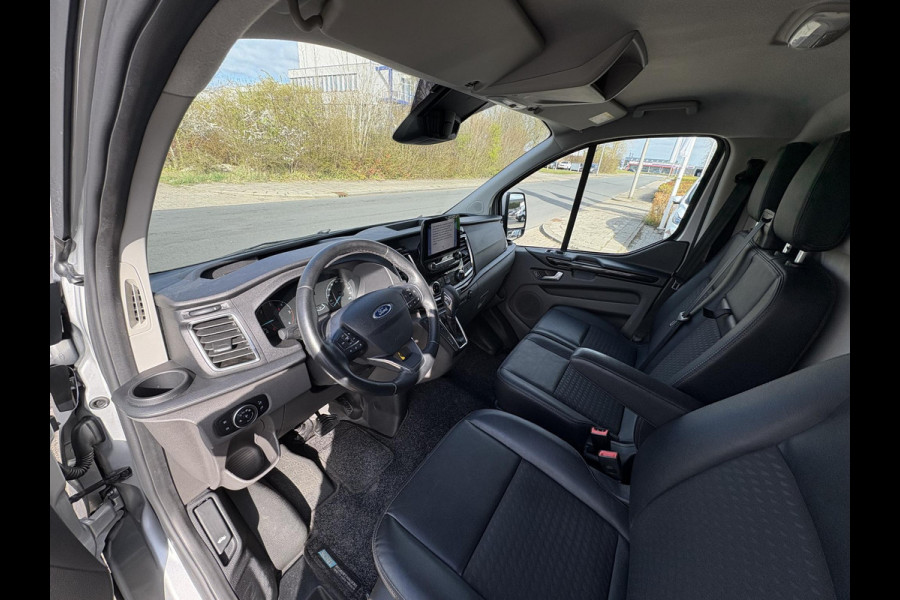 Ford Transit Custom 320 2.0 TDCI L2H1 Sport Zuid | Automaat 185pk | Camera | Bi-Xenon | Trekhaak | Stoelverwarming | Betimmering + Vloer | Raptor Grille