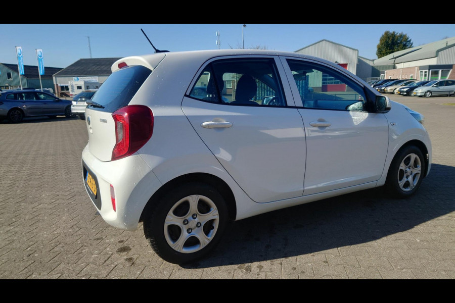 Kia Picanto 1.0 CVVT ComfortLine AC / NAVI