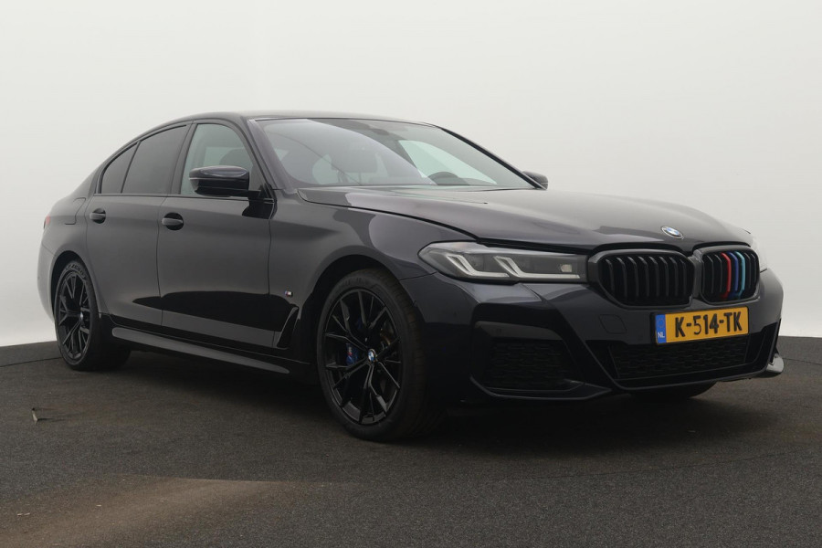 BMW 5 Serie 530e High Executive M-Sport (NL-auto, 1e Eig, Dealer OnderH, Navi, Comfort zetels, Carplay/ Android, Etc)