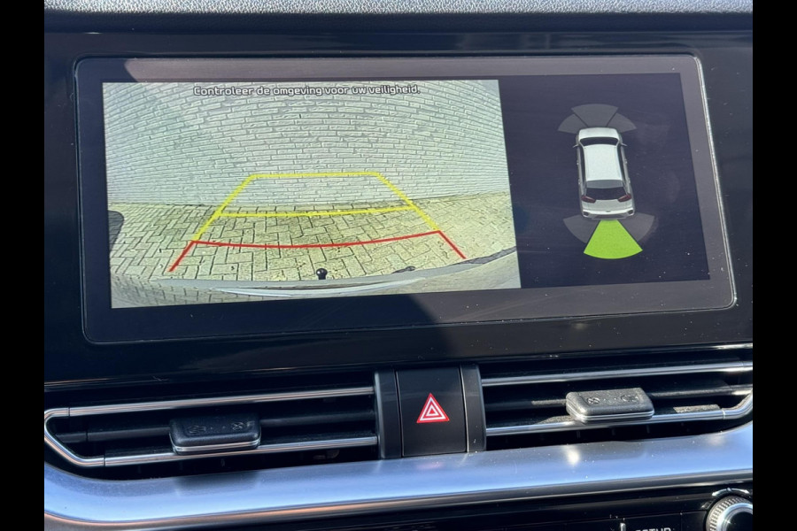 Kia Niro 1.6 GDi Hybrid Pano Schuifdak Cruise control adaptief Parkeersensor v/a Stoel- stuurverwarming