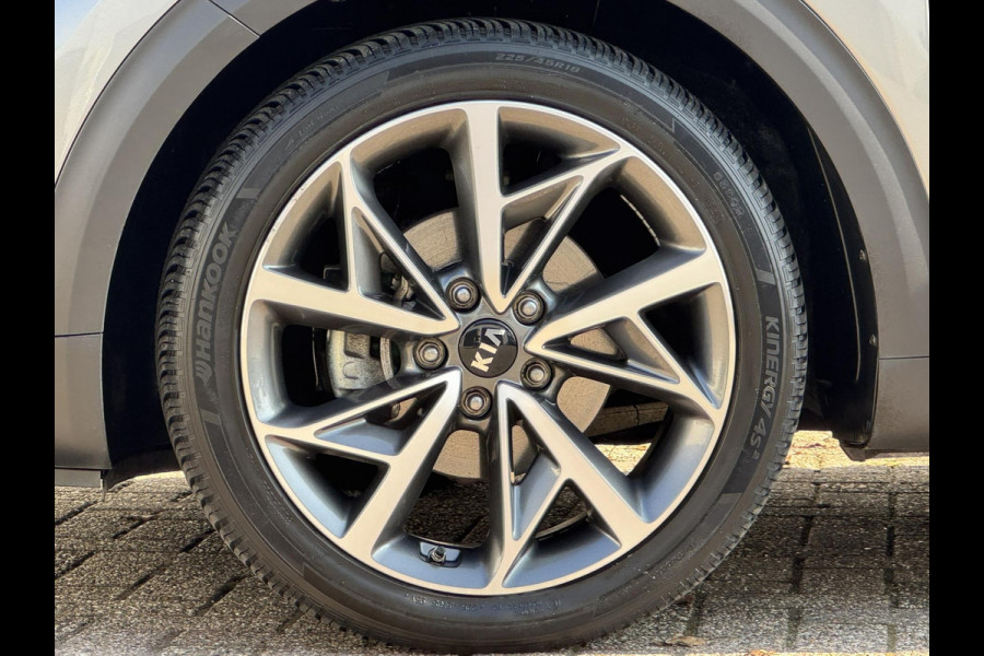 Kia Niro 1.6 GDi Hybrid Pano Schuifdak Cruise control adaptief Parkeersensor v/a Stoel- stuurverwarming