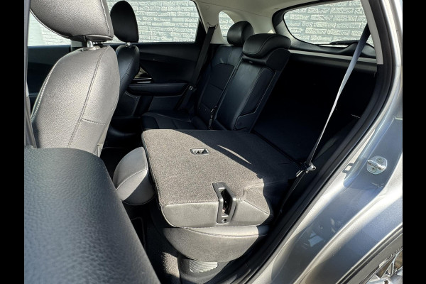 Kia Niro 1.6 GDi Hybrid Pano Schuifdak Cruise control adaptief Parkeersensor v/a Stoel- stuurverwarming
