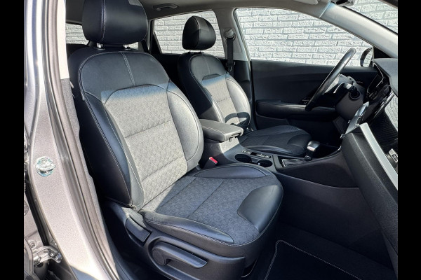 Kia Niro 1.6 GDi Hybrid Pano Schuifdak Cruise control adaptief Parkeersensor v/a Stoel- stuurverwarming