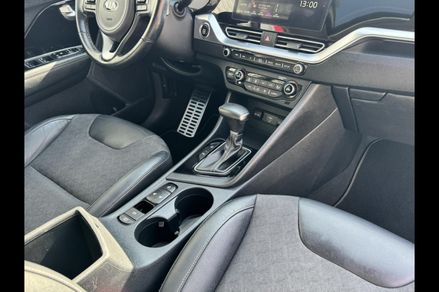 Kia Niro 1.6 GDi Hybrid Pano Schuifdak Cruise control adaptief Parkeersensor v/a Stoel- stuurverwarming