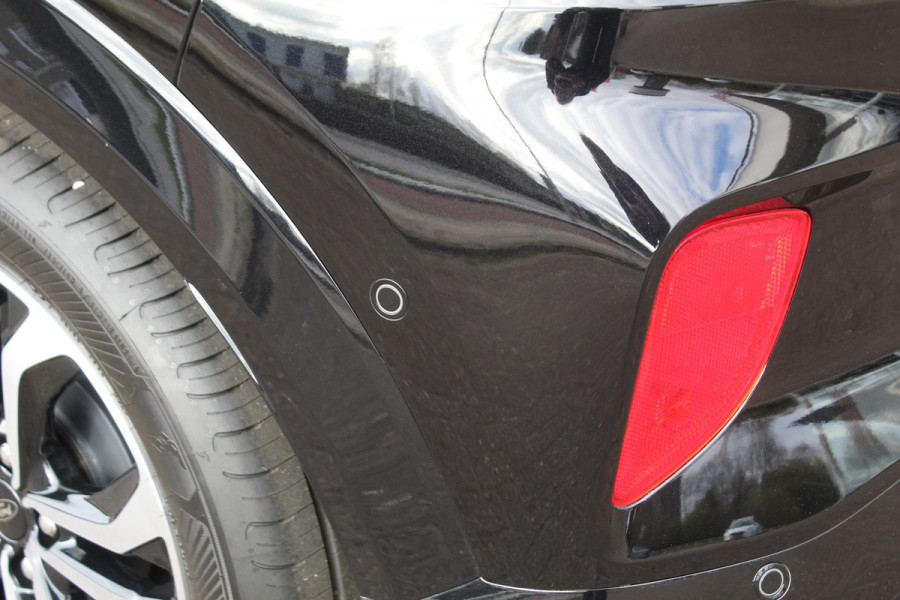 Ford Puma 1.0-125pk EcoBoost Hybrid ST-Line. April 2024 ! Slechts 7.400km ! Autm. airco, navigatie, telefoonvoorb., camera, pdc v+a, parkeerassistent, LED verl., metallic lak, LM wielen, stoel-, stuur- en voorraamverw., lane- en sideassist, adapt. cruise cntrl etc
