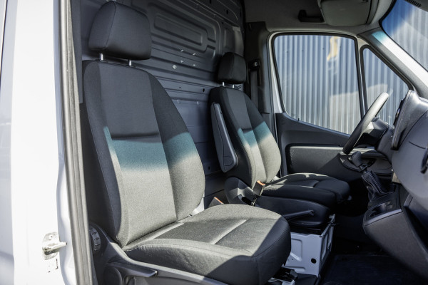 Mercedes-Benz Sprinter 311 CDI L2H2 | Inrichting | Mbux | Camera | CarPlay | Climate | | Omvormer | Oprijplaat | Euro 6
