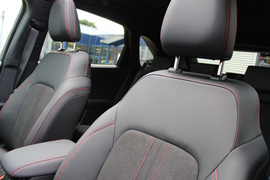 Ford Kuga 2.5 PHEV ST-Line X | BLIS | Winterpack | Trekhaak | B&O | 20 '' | AGR