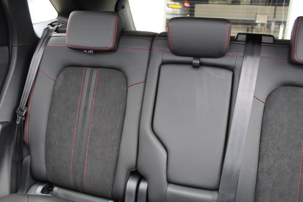 Ford Kuga 2.5 PHEV ST-Line X | BLIS | Winterpack | Trekhaak | B&O | 20 '' | AGR