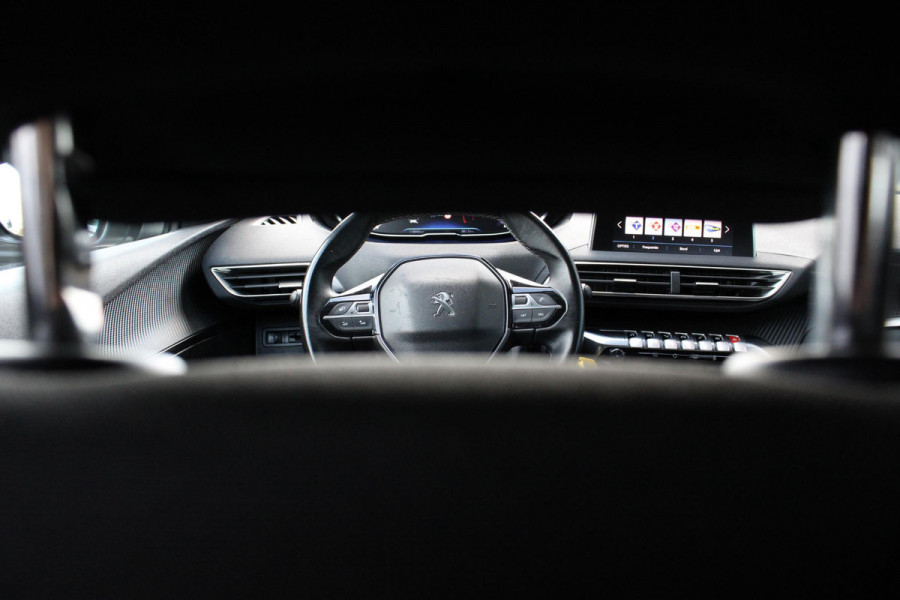 Peugeot 3008 1.2 PureTech Blue Lease Executive | Distributieriem Vervangen! | Navigatie | Climate Control | Cruise Control | Parkeersensoren | Lichtmetalen Velgen |