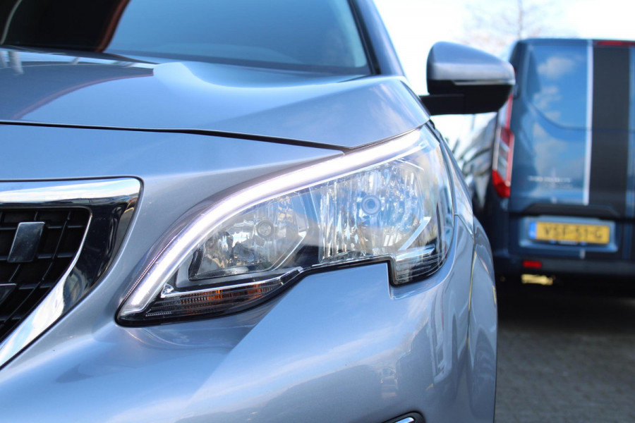 Peugeot 3008 1.2 PureTech Blue Lease Executive | Distributieriem Vervangen! | Navigatie | Climate Control | Cruise Control | Parkeersensoren | Lichtmetalen Velgen |