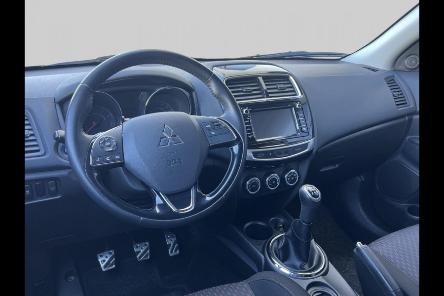 Mitsubishi ASX 1.6 Cleartec Connect Pro | xenon | Apple Carplay/Android Auto | trekhaak | cruise control | climate control | navigatie | 18 inch velgen