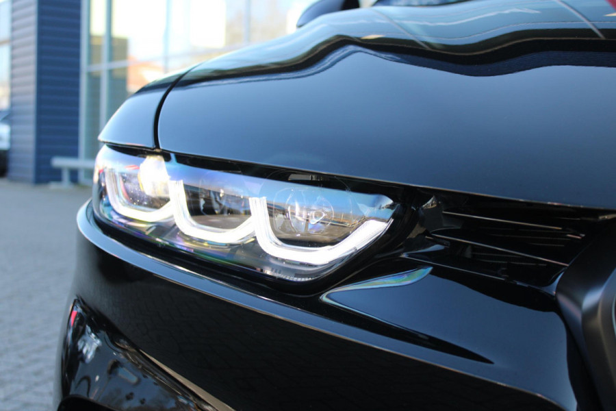 Alfa Romeo Tonale 1.5T 160PK HYbrid VELOCE | PANORAMISCH SCHUIF / KANTELDAK | LEDEREN BEKLEDING | VOORSTOELEN / STUUR VERWARMD | VOORSTOELEN GEVENTILEERD | VOORSTOELEN ELEKTRISCH VERSTELBAAR | DRAADLOOS APPLE CARPLAY / ANDROID AUTO | 360° CAMERA | AUTOMATISCH DIMMENDE BUITENSPIEGELS | 20"INCH LICHTMETALEN VELGEN | ADAPTIVE CRUISE CONTROL | KEYLESS ENTRY / START | ELEKTRISCH BEDIENBARE ACHTERKLEP | DRAADLOZE TELEFOONLADER | AMBIENT LIGHTING | DONKERE HEMELBEKLEDING | SCHAKELFLIPPERS AAN HET STUUR | VERWARMDE RUITENSPROEIERS |