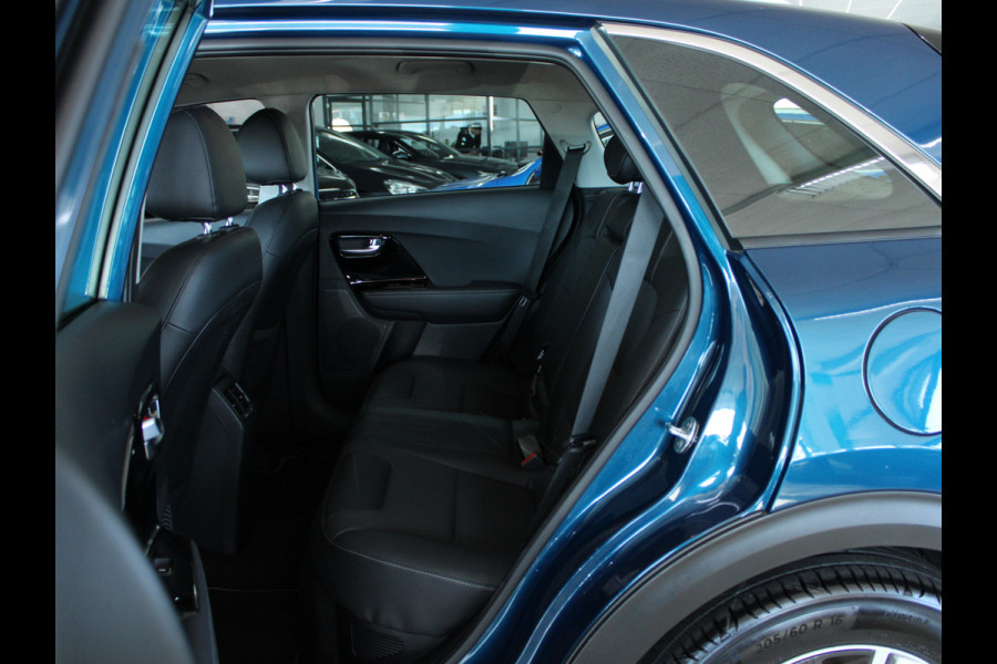 Kia Niro 1.6 GDi Hybrid DynamicLine NL AUTO | HALF LEDER | CAMERA | ! 2DE PINKSTERDAG GEOPEND VAN 10:00 UUR T/M 17:00 UUR