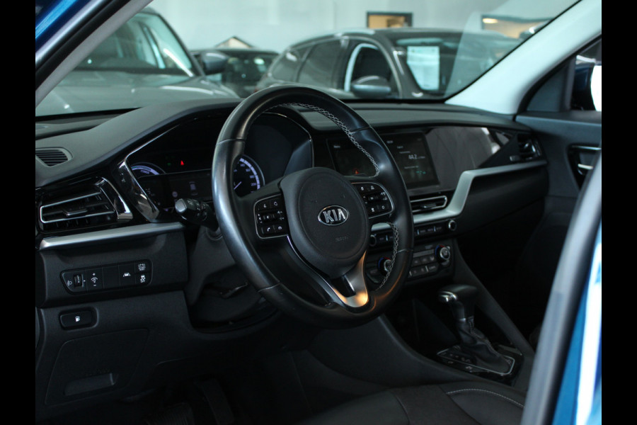 Kia Niro 1.6 GDi Hybrid DynamicLine NL AUTO | HALF LEDER | CAMERA | ! 2DE PINKSTERDAG GEOPEND VAN 10:00 UUR T/M 17:00 UUR