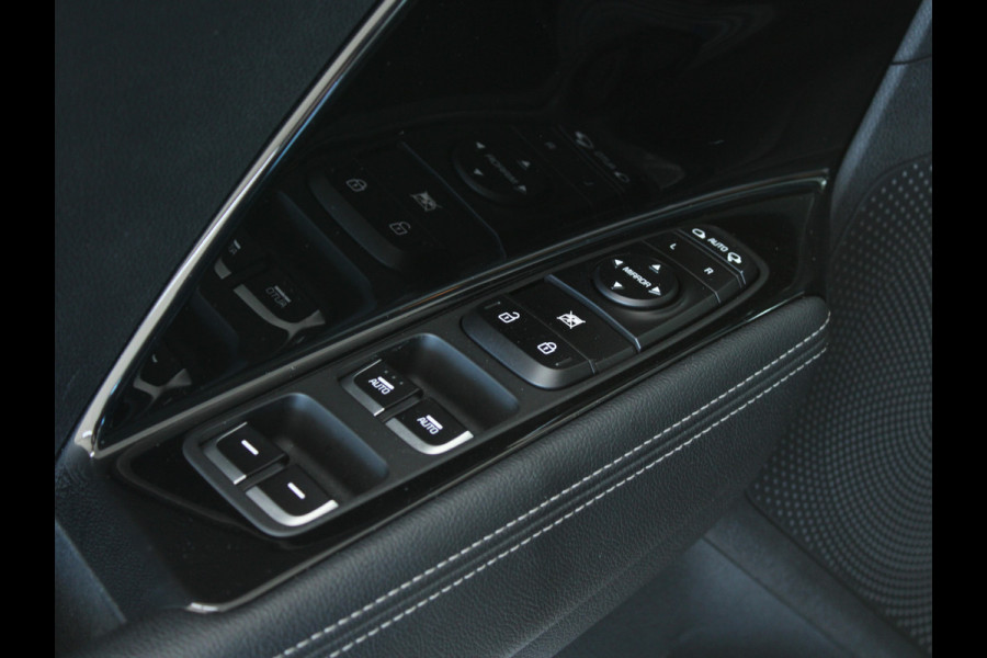 Kia Niro 1.6 GDi Hybrid DynamicLine NL AUTO | HALF LEDER | CAMERA | ! 2DE PINKSTERDAG GEOPEND VAN 10:00 UUR T/M 17:00 UUR