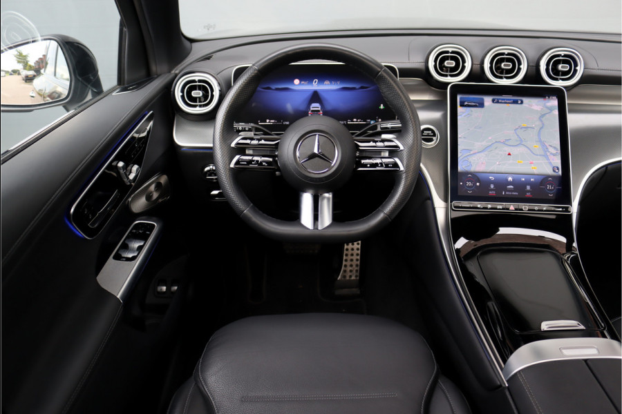 Mercedes-Benz GLC 300e 4MATIC Premium AMG Line Aut9 | Distronic+ | Burmester | Memory | Trekhaak | Leder | Nightpakket | Panoramadak | Digital Light | Surround Camera | Keyless Go | Rijassistentiepakket |