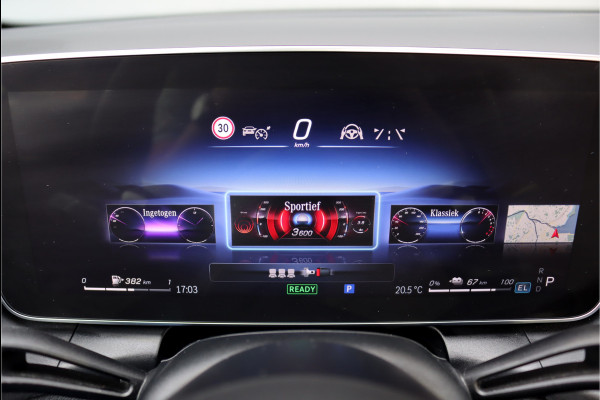 Mercedes-Benz GLC 300e 4MATIC Premium AMG Line Aut9 | Distronic+ | Burmester | Memory | Trekhaak | Leder | Nightpakket | Panoramadak | Digital Light | Surround Camera | Keyless Go | Rijassistentiepakket |