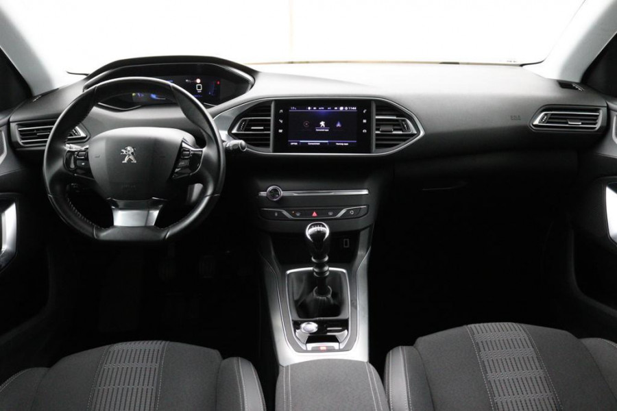Peugeot 308 SW 1.2 Allure Pack*ACC*ECC*NAVI*CARPLAY*CAMERA*KEYLES