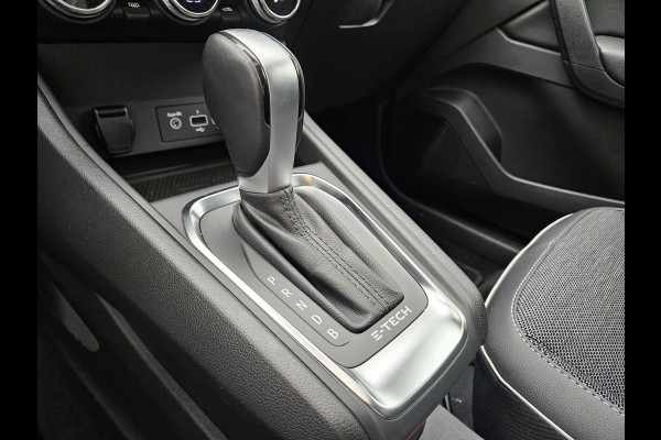 Renault Captur Plug-in Hybrid 160 Intens Dealer O.H PHEV | Stoelverwarming | Navi Groot Scherm | Camera | LED | 18"L.M | Apple Carplay | Keyless | Laneassist | DAB |