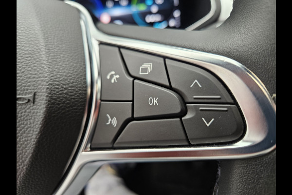 Renault Captur Plug-in Hybrid 160 Intens Dealer O.H PHEV | Stoelverwarming | Navi Groot Scherm | Camera | LED | 18"L.M | Apple Carplay | Keyless | Laneassist | DAB |