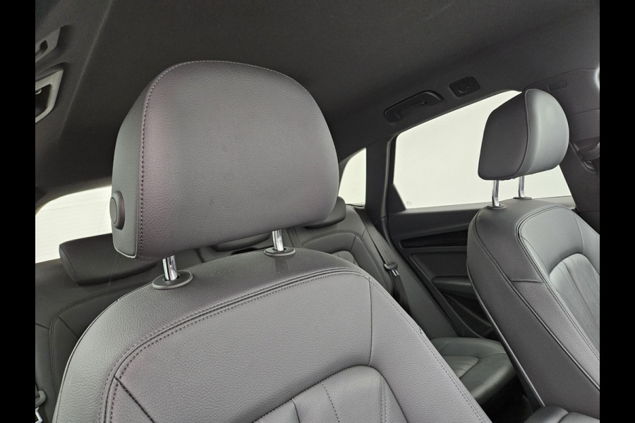 Audi Q5 50 TFSI e Quattro S-Line Plug in Hybrid PHEV | Virtual Cockpit | Carplay | Leder | Sportstoelen Verwarmd | Climate Control | Navigatie | Led |