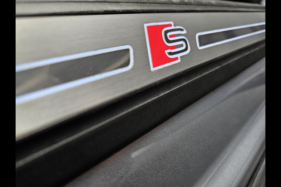 Audi Q5 50 TFSI e Quattro S-Line Plug in Hybrid PHEV | Virtual Cockpit | Carplay | Leder | Sportstoelen Verwarmd | Climate Control | Navigatie | Led |