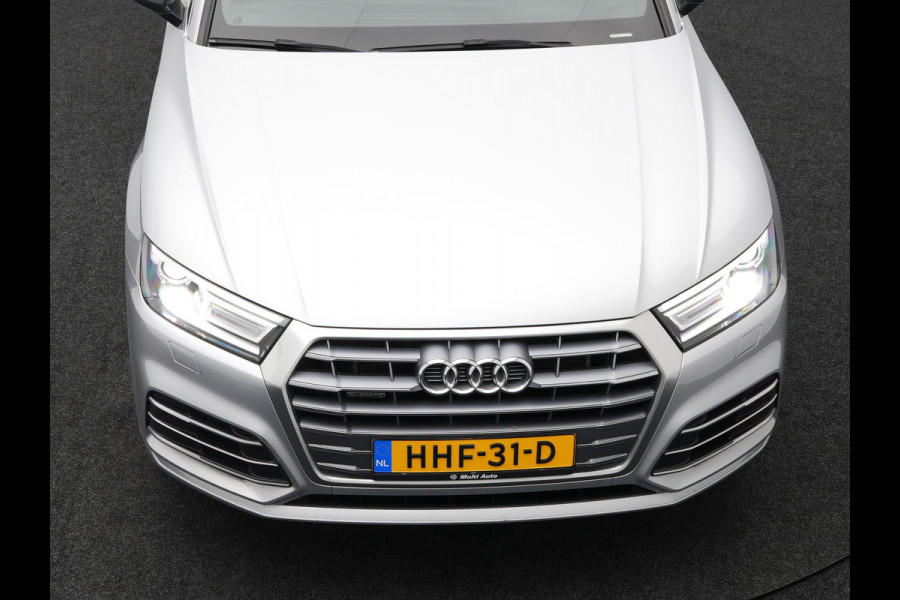 Audi Q5 50 TFSI e Quattro S-Line Plug in Hybrid PHEV | Virtual Cockpit | Carplay | Leder | Sportstoelen Verwarmd | Climate Control | Navigatie | Led |