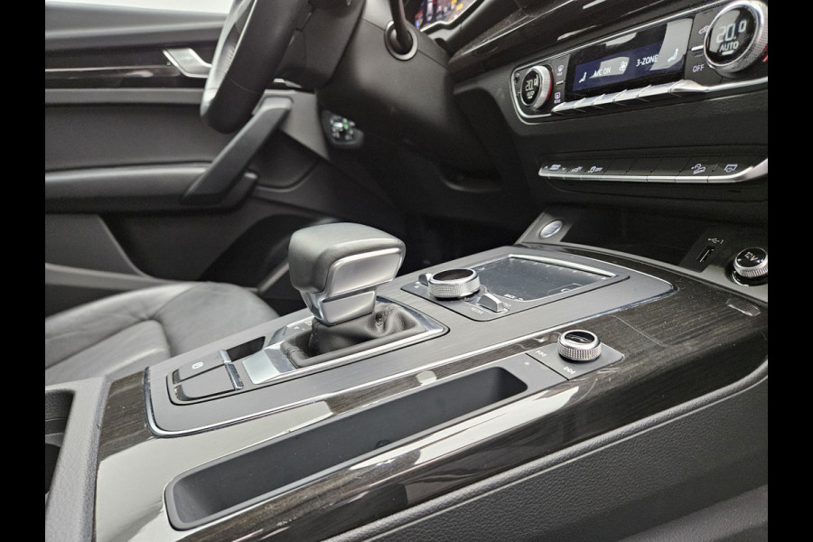 Audi Q5 50 TFSI e Quattro S-Line Plug in Hybrid PHEV | Virtual Cockpit | Carplay | Leder | Sportstoelen Verwarmd | Climate Control | Navigatie | Led |
