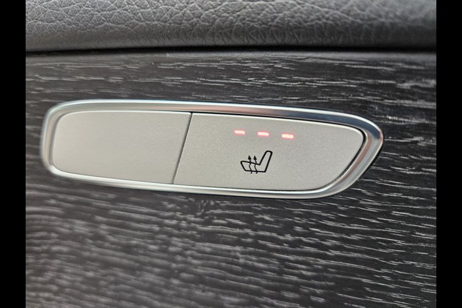 Mercedes-Benz GLC 300e 4MATIC Premium Plug in Hybrid 320pk PHEV | Adaptive Cruise | Apple Carplay | Lederen Sportstoelen | Camera | L.M. 19" | Sfeerverlichting | Multi Beam LED | Stoelverwarming | DAB | Navigatie |