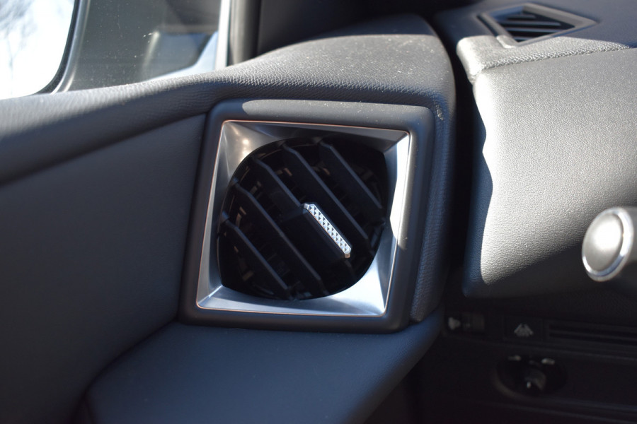 DS DS 3 Crossback 1.2 PureTech Montmartre / Climate control / Carplay / Parkeerhulp