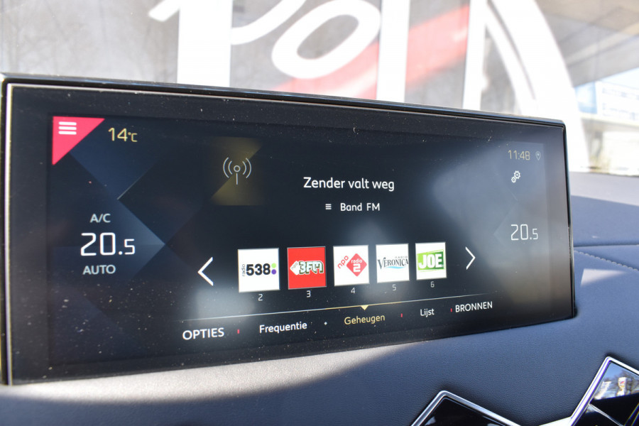 DS DS 3 Crossback 1.2 PureTech Montmartre / Climate control / Carplay / Parkeerhulp